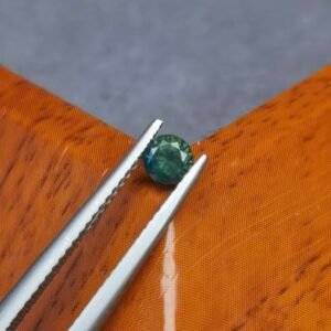 Saphir d'Auvergne, 0.34ct