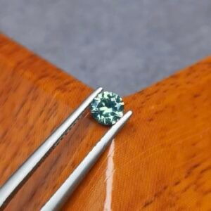 Saphir d'Auvergne, 0.46ct