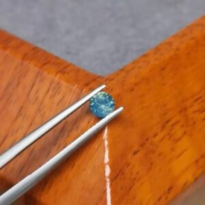 Saphir d'Auvergne, 0.55ct