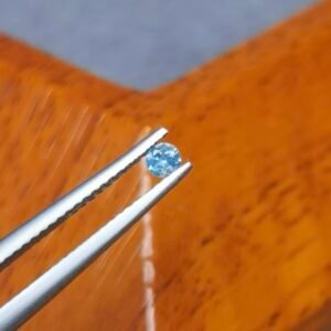 Saphir d'Auvergne, 0.12ct