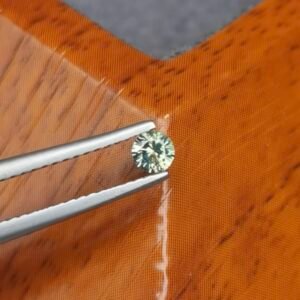 Saphir d'Auvergne, 0.21ct