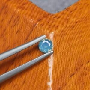 Saphir d'Auvergne, 0.16ct