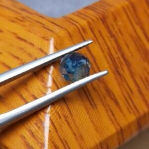 Saphir d'Auvergne, 1ct