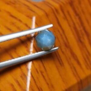 Saphir d'Auvergne, 1,19ct